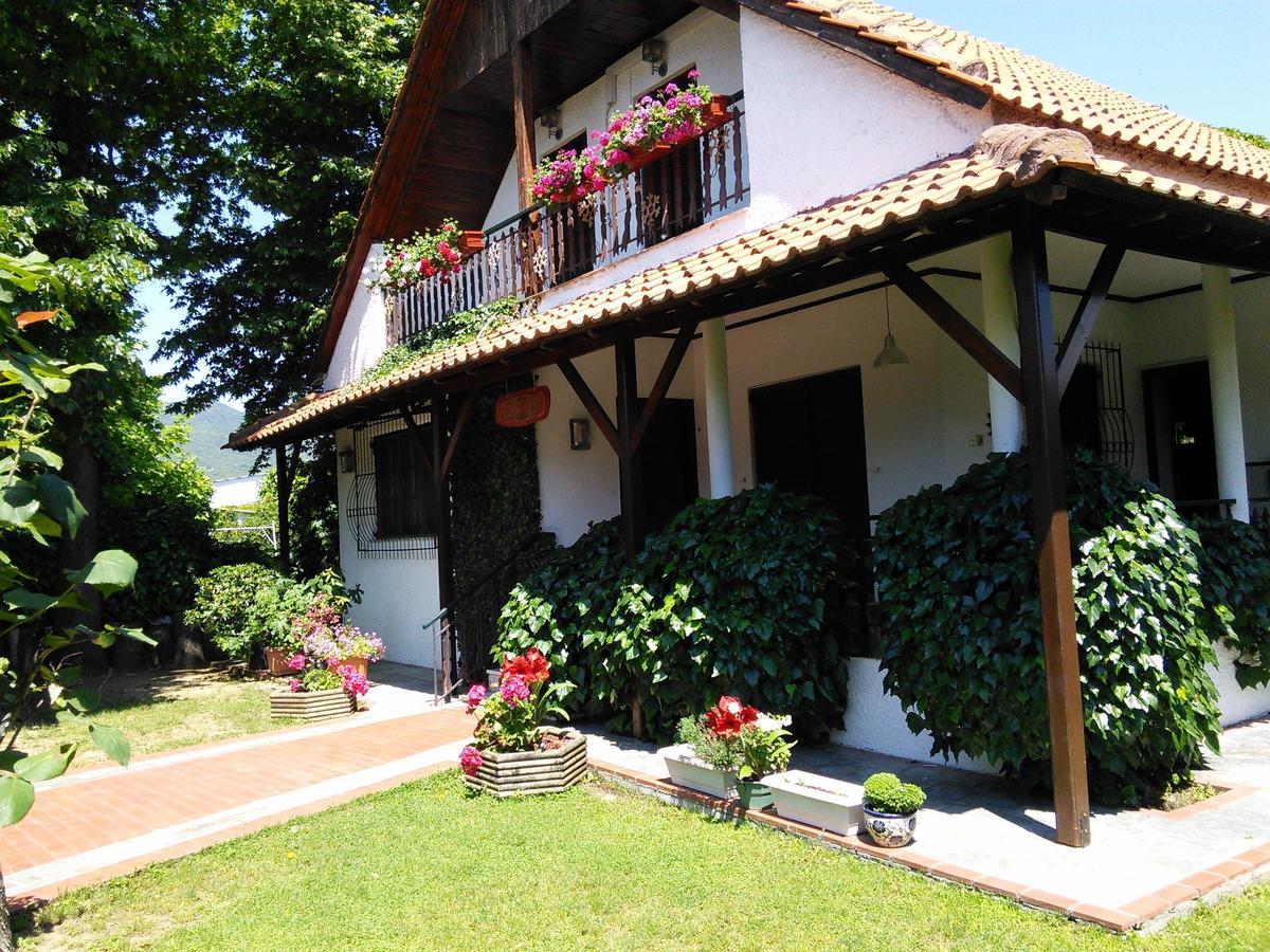 Villa Afroditi Vrasná 外观 照片